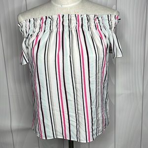 Fun off the shoulder Spring essential